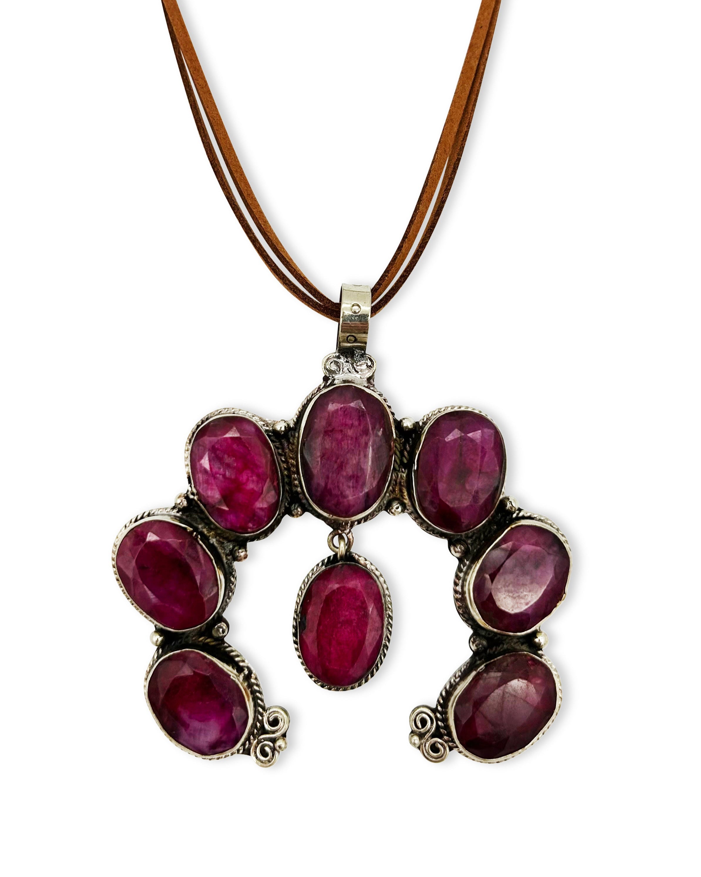 Pica Pendant