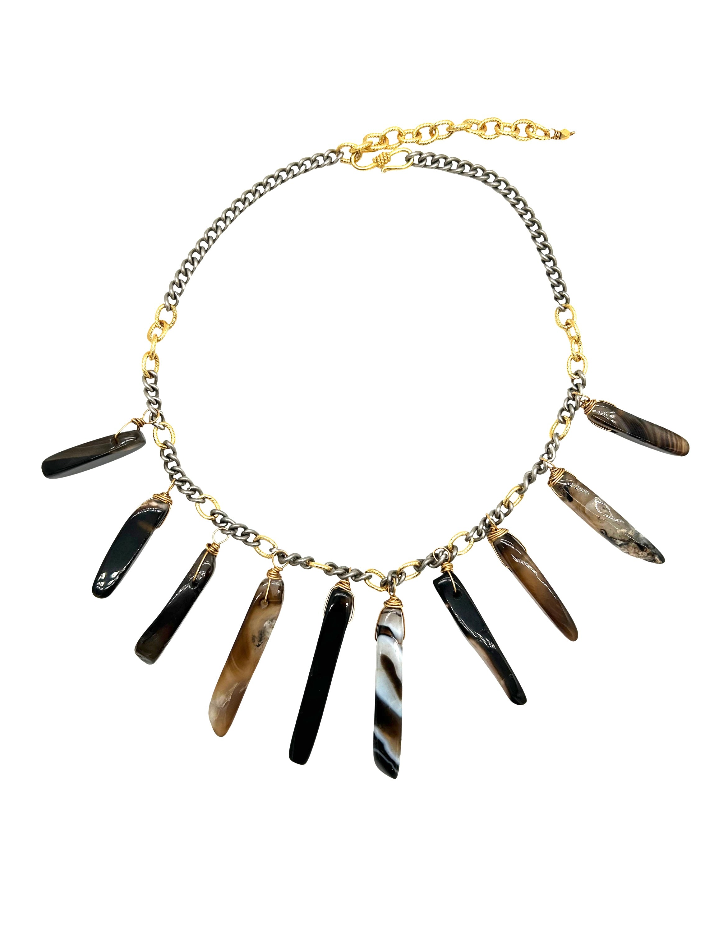 Cassis Necklace