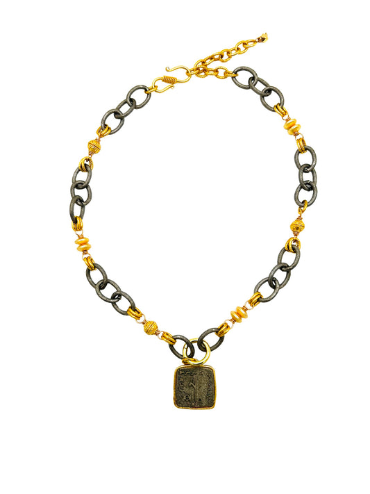 Mara Necklace