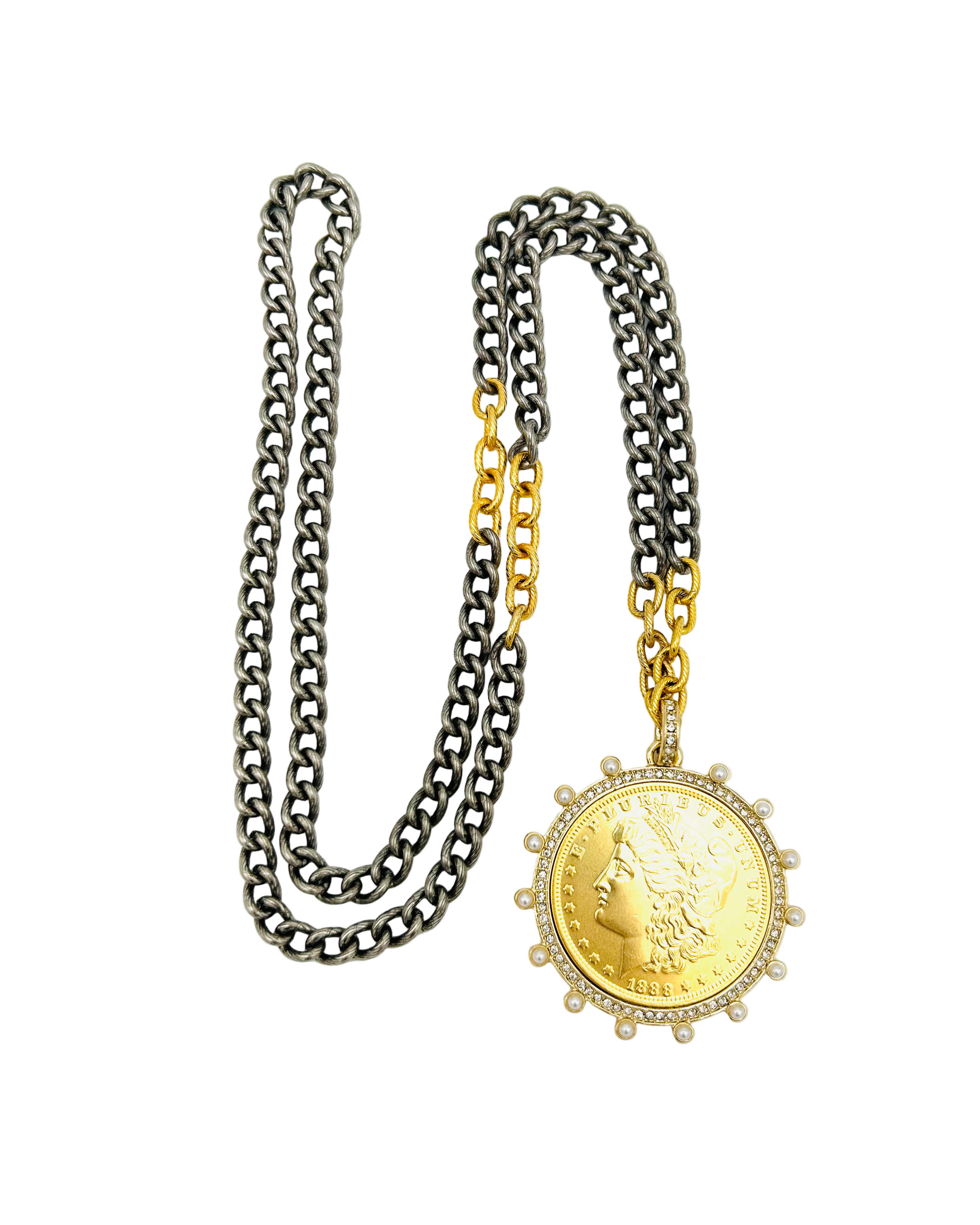 Noire Necklace